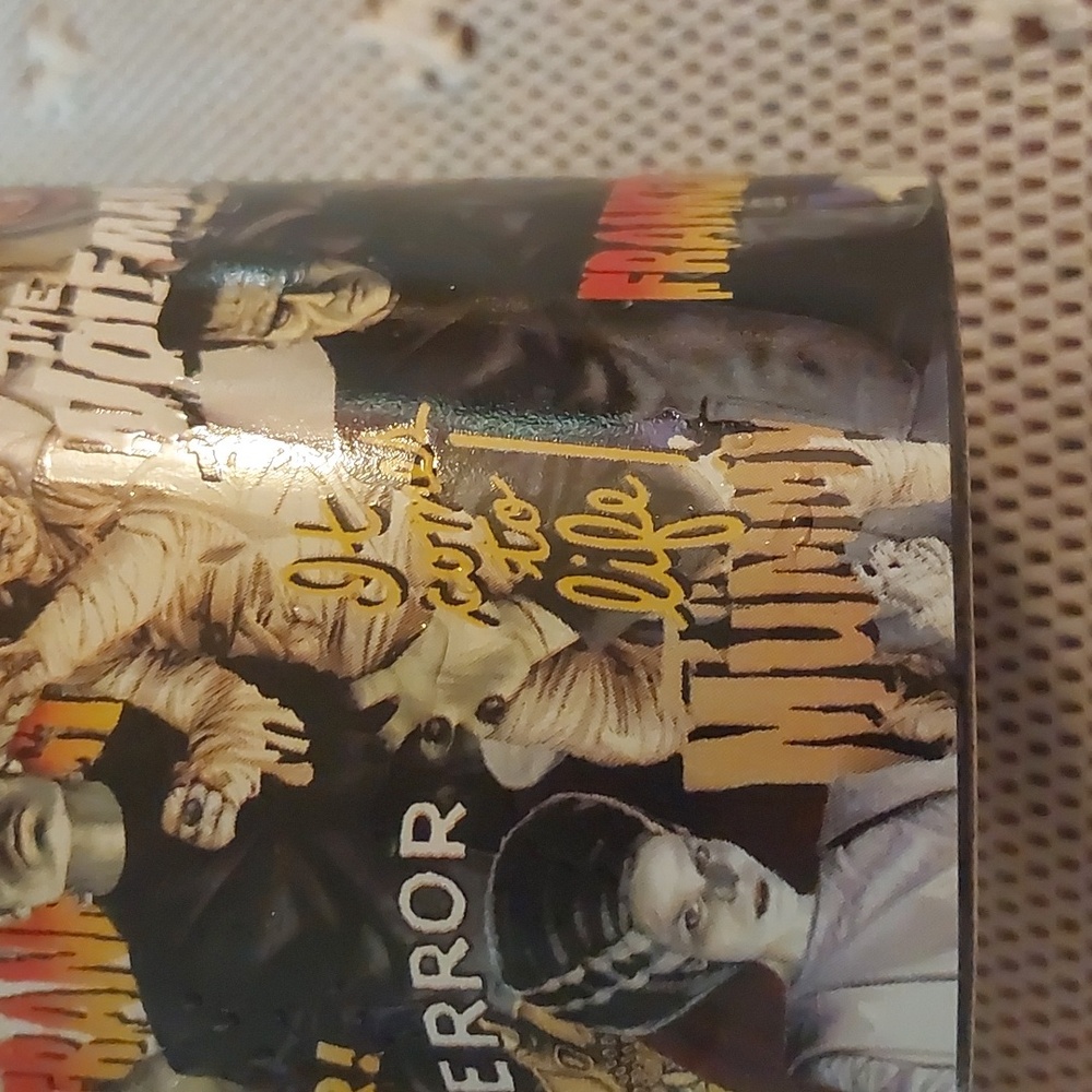 Universal Studios Monsters Horror 20 oz Mug - Picture 12 of 16